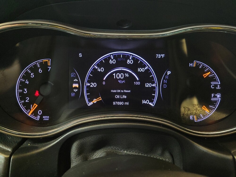 2017 Jeep Grand Cherokee in Toledo, OH 43617 - 18128747 23