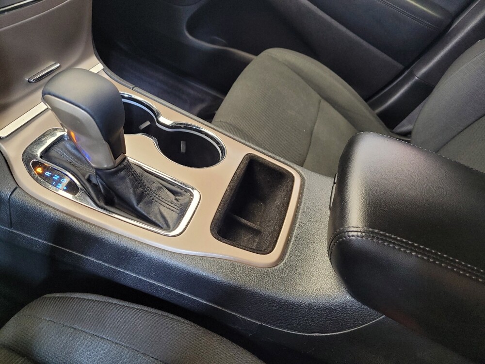 2017 Jeep Grand Cherokee in Toledo, OH 43617 - 18128747 26