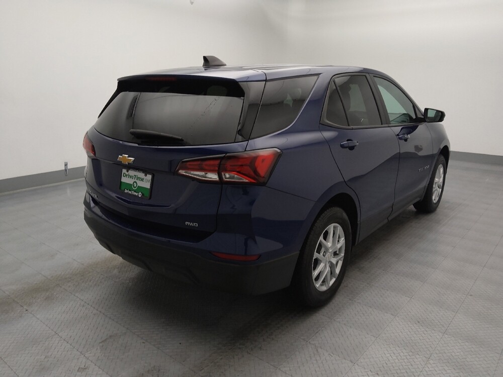 2023 Chevrolet Equinox in Independence, MO 64055 - 18128749 9