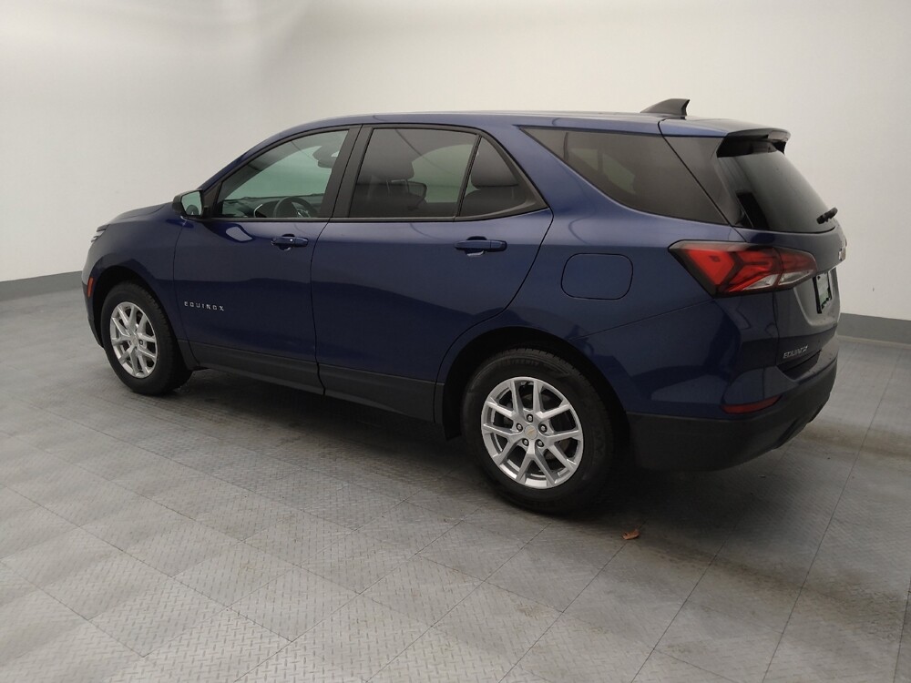 2023 Chevrolet Equinox in Independence, MO 64055 - 18128749 3