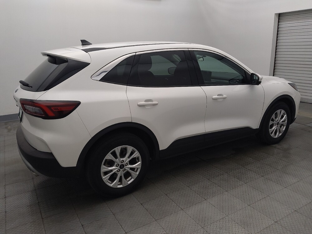 2023 Ford Escape in Houston, TX 77034 - 18128751 10