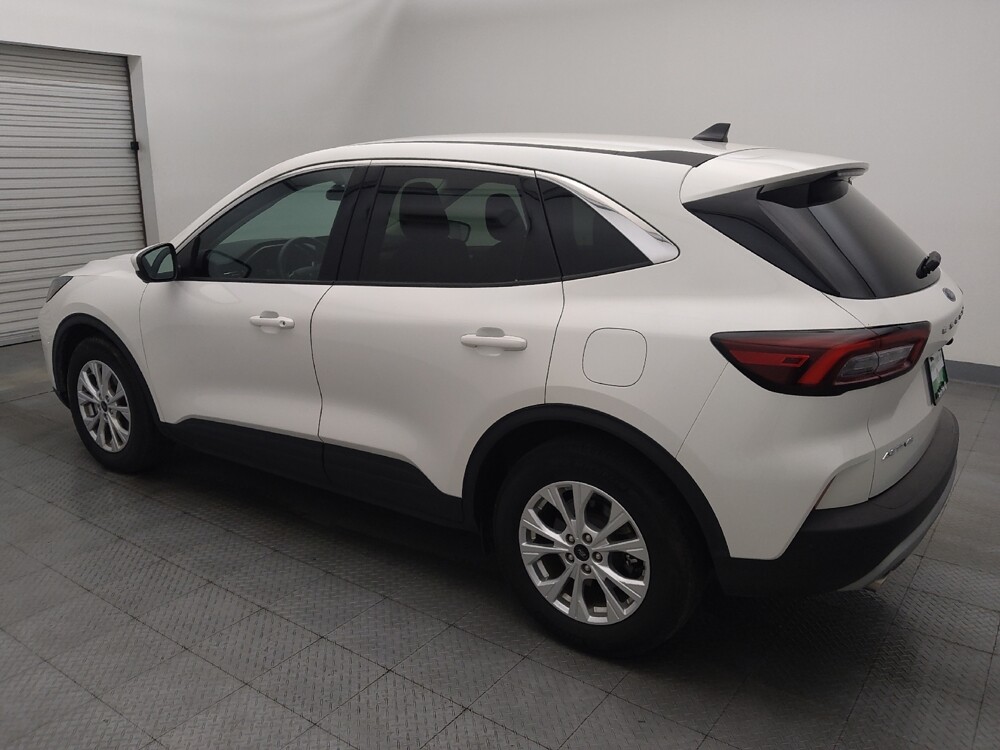 2023 Ford Escape in Houston, TX 77034 - 18128751 3