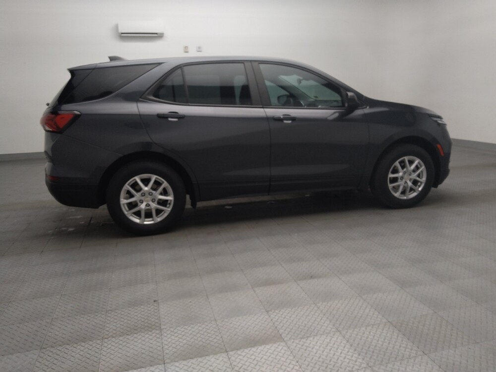 2022 Chevrolet Equinox in El Paso, TX 79907 - 18128754 10