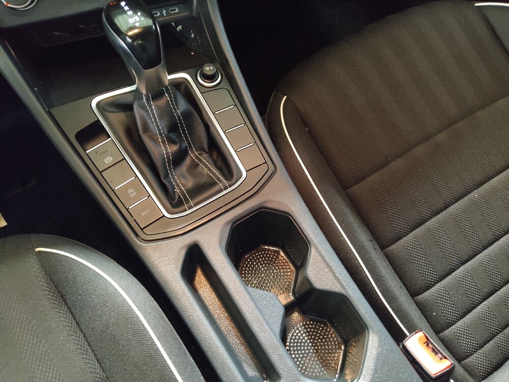 2024 Volkswagen Jetta in Live Oak, TX 78233 - 18128757 26