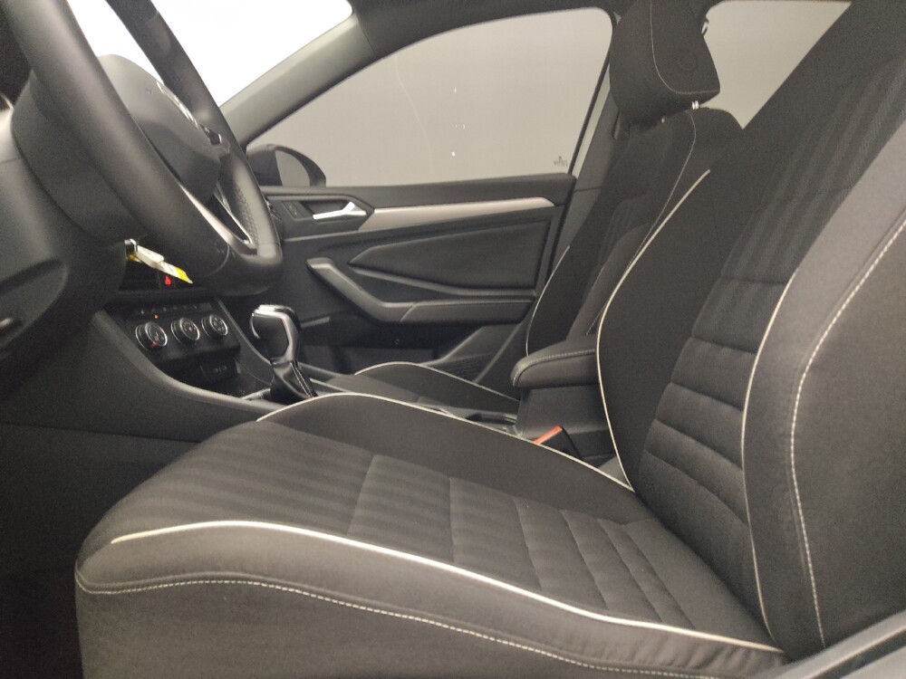 2024 Volkswagen Jetta in Live Oak, TX 78233 - 18128757 17