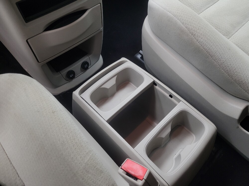 2014 Dodge Grand Caravan in Indianapolis, IN 46219 - 18128766 26