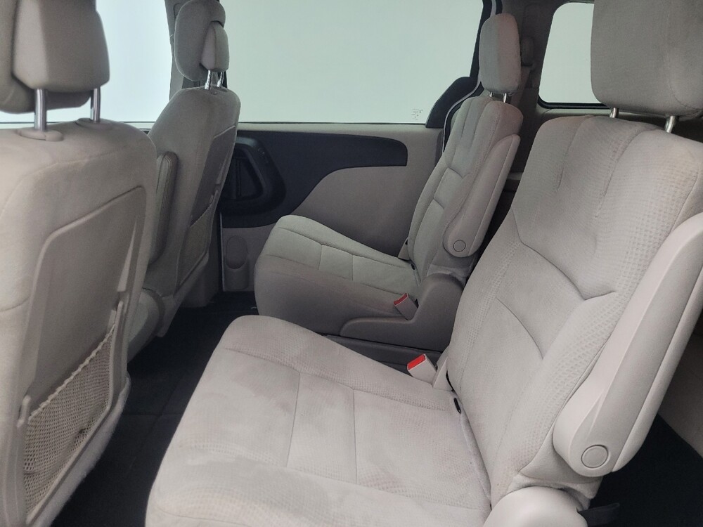 2014 Dodge Grand Caravan in Indianapolis, IN 46219 - 18128766 18