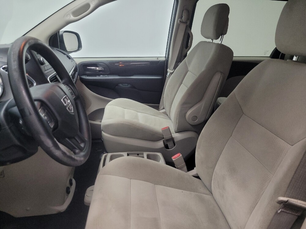 2014 Dodge Grand Caravan in Indianapolis, IN 46219 - 18128766 17