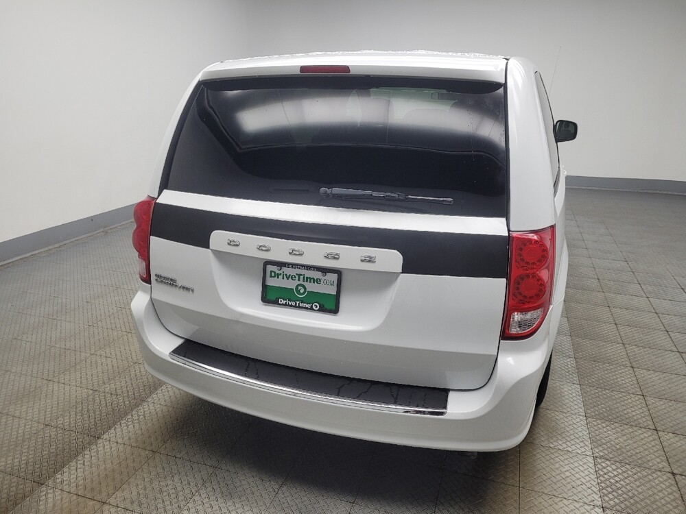 2014 Dodge Grand Caravan in Indianapolis, IN 46219 - 18128766 7