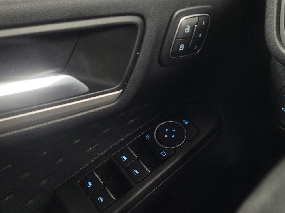 2020 Ford Escape in Union City, GA 30291 - 18128768 27