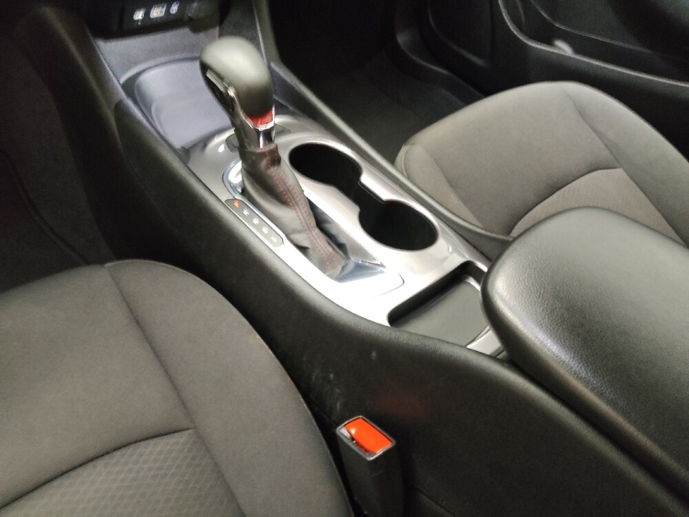 2021 Chevrolet Malibu in Albany, GA 31705 - 18128769 26