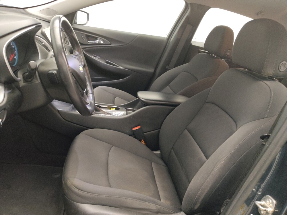 2021 Chevrolet Malibu in Albany, GA 31705 - 18128769 17