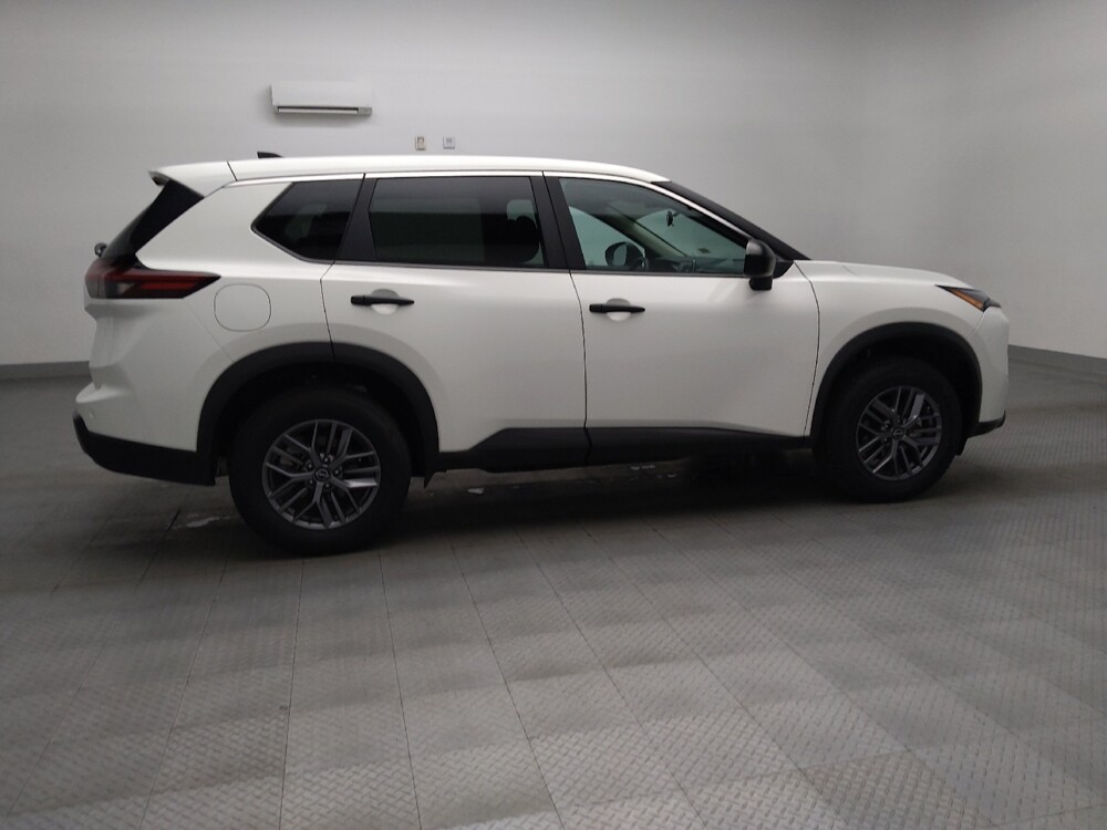 2024 Nissan Rogue in Temple, TX 76502 - 18128771 10