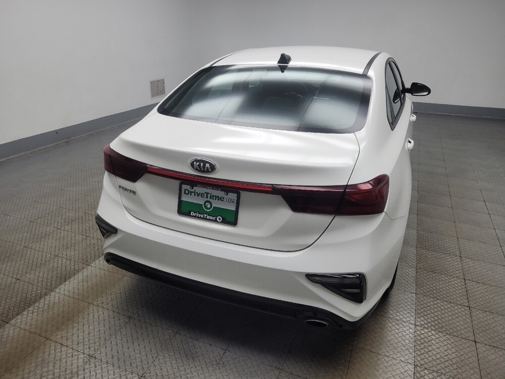 2019 Kia Forte in Mishawaka, IN 46545 - 18128776 7