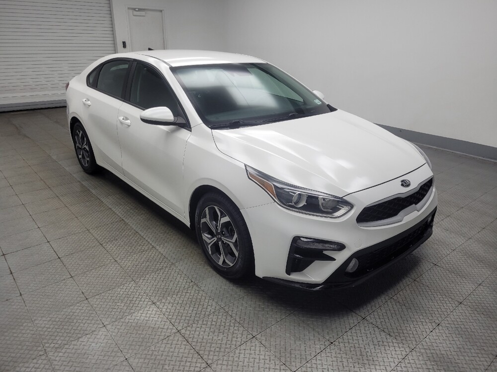2019 Kia Forte in Mishawaka, IN 46545 - 18128776 11