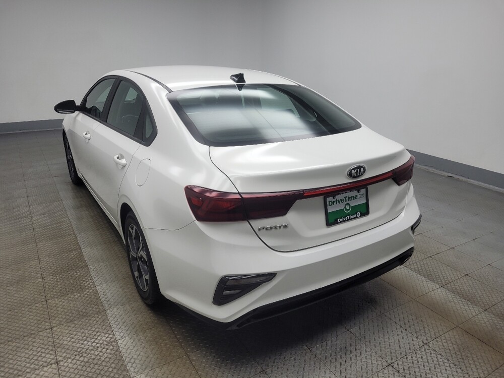 2019 Kia Forte in Mishawaka, IN 46545 - 18128776 5