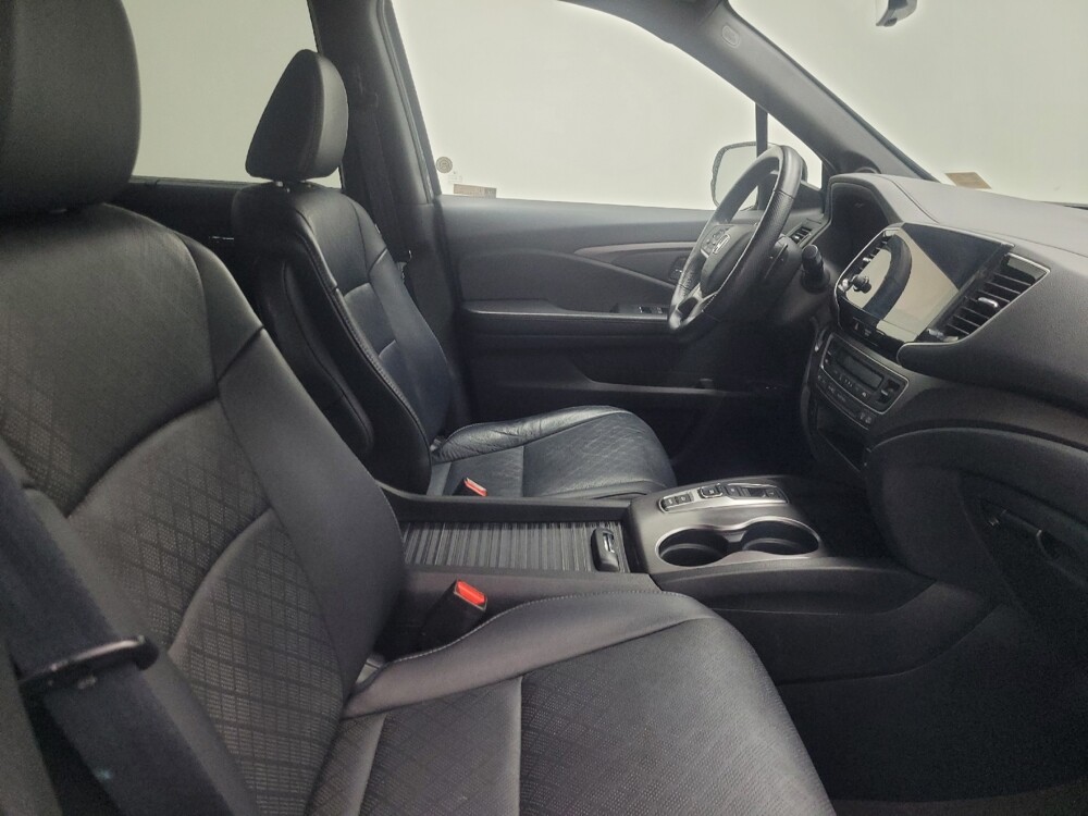 2020 Honda Passport in Mishawaka, IN 46545 - 18128777 21