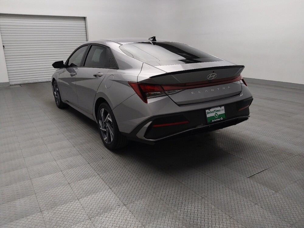 2025 Hyundai Elantra in Temple, TX 76502 - 18128778 5
