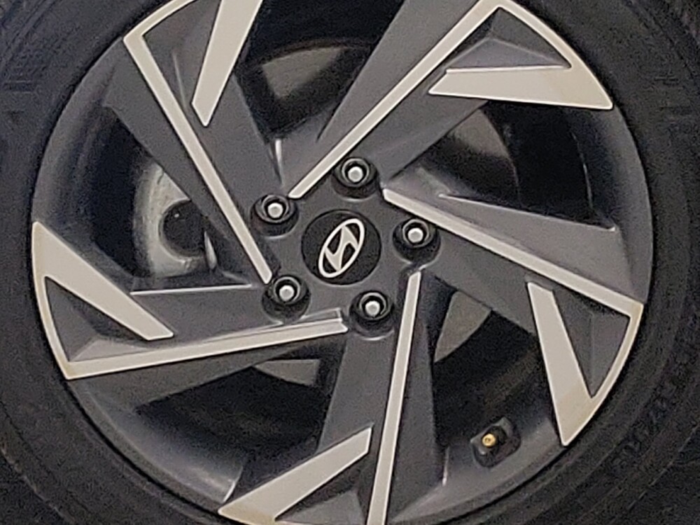 2025 Hyundai Elantra in Temple, TX 76502 - 18128778 31