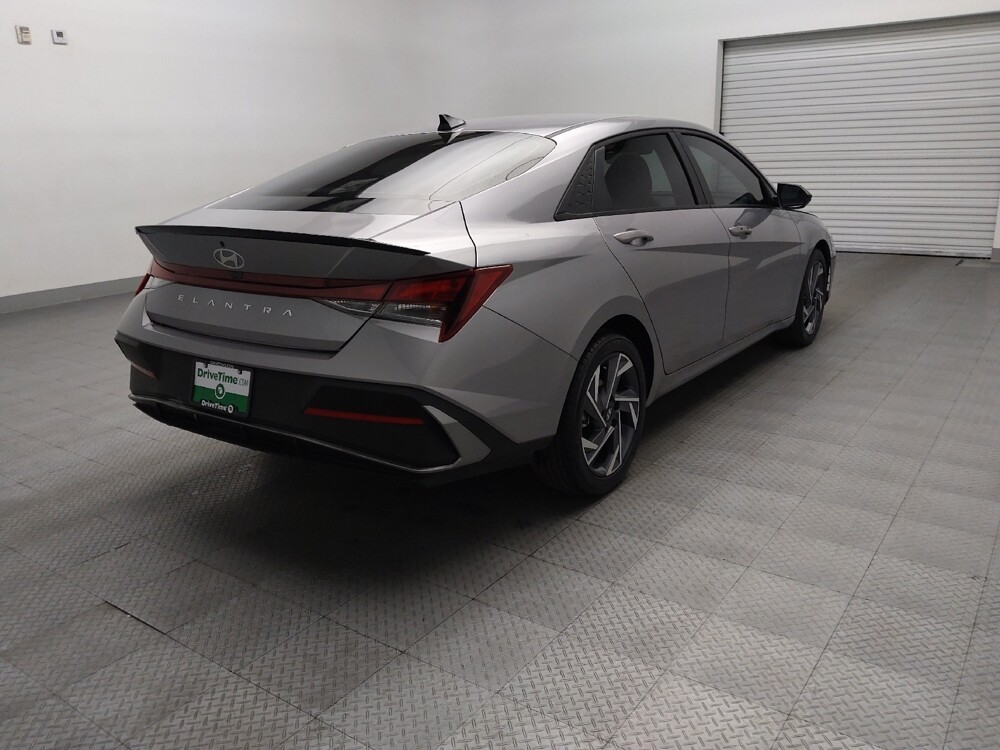 2025 Hyundai Elantra in Temple, TX 76502 - 18128778 9