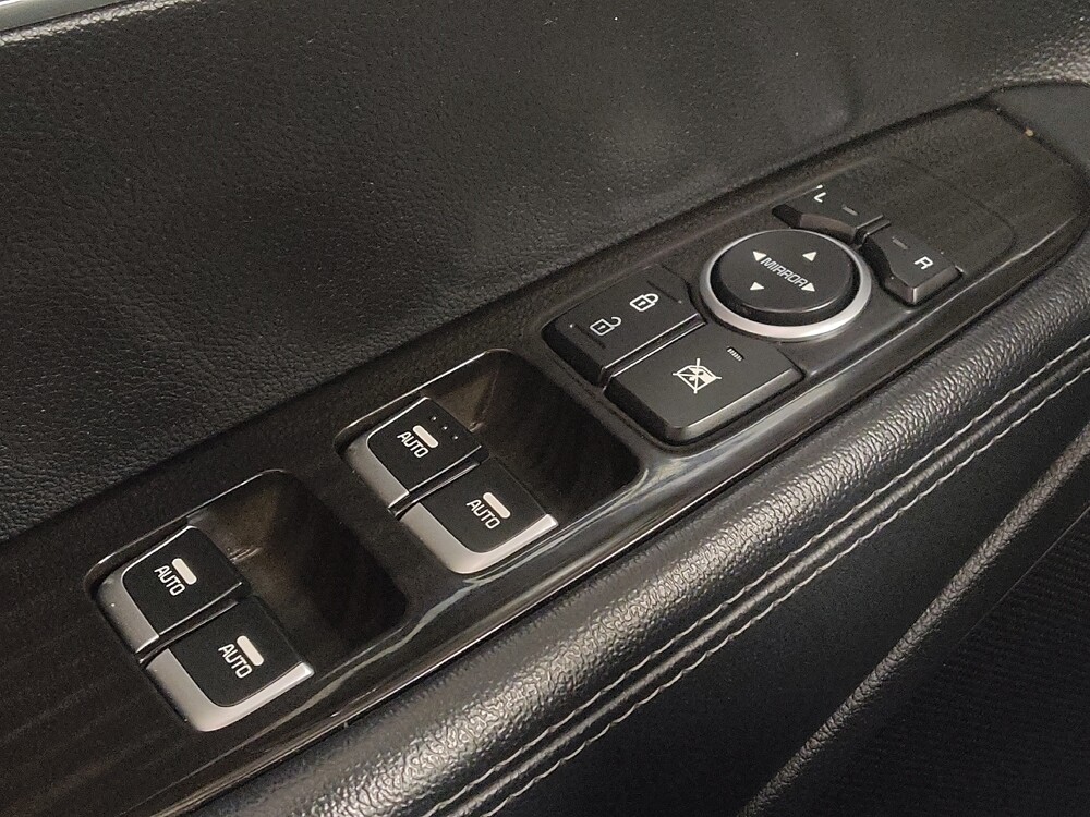 2020 Kia Sorento in Metairie, LA 70006 - 18128782 27