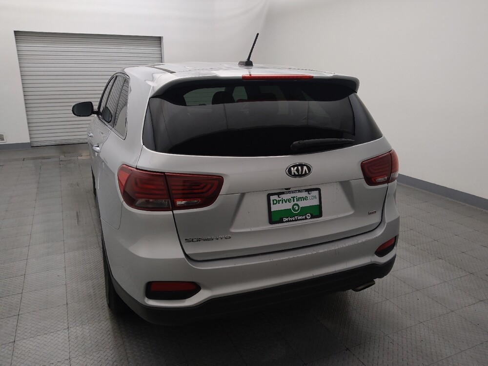 2020 Kia Sorento in Metairie, LA 70006 - 18128782 6