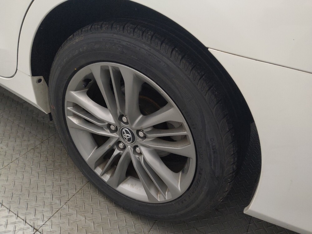 2017 Toyota Camry in Tyler, TX 75701 - 18128783 31