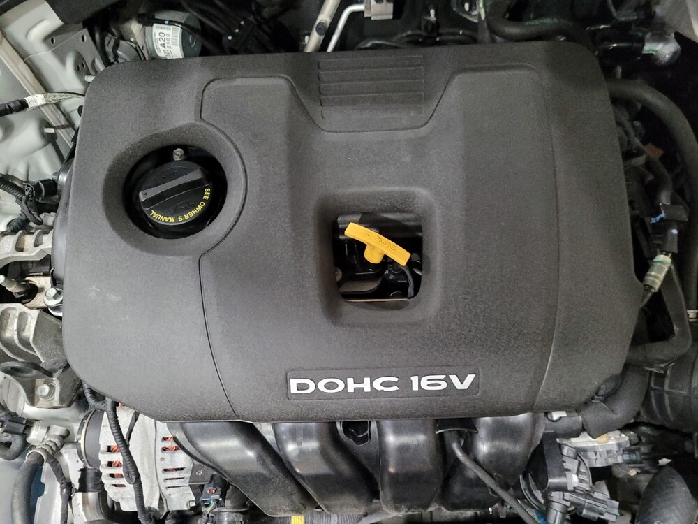 2017 Hyundai Elantra in Glen Burnie, MD 21061 - 18128790 30