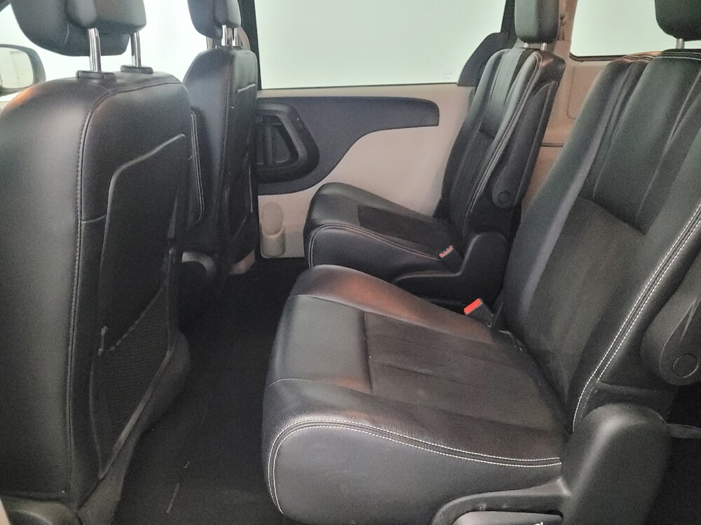 2019 Dodge Grand Caravan in Temple Hills, MD 20746 - 18128792 18