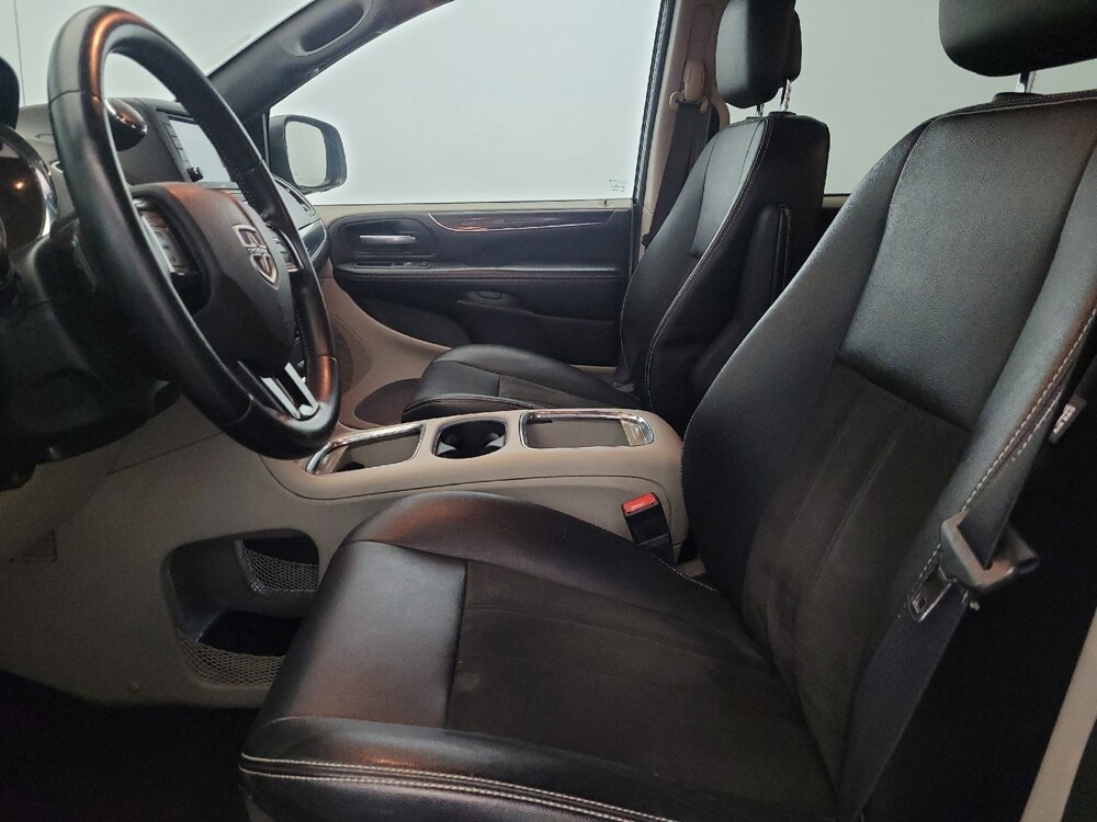 2019 Dodge Grand Caravan in Temple Hills, MD 20746 - 18128792 17