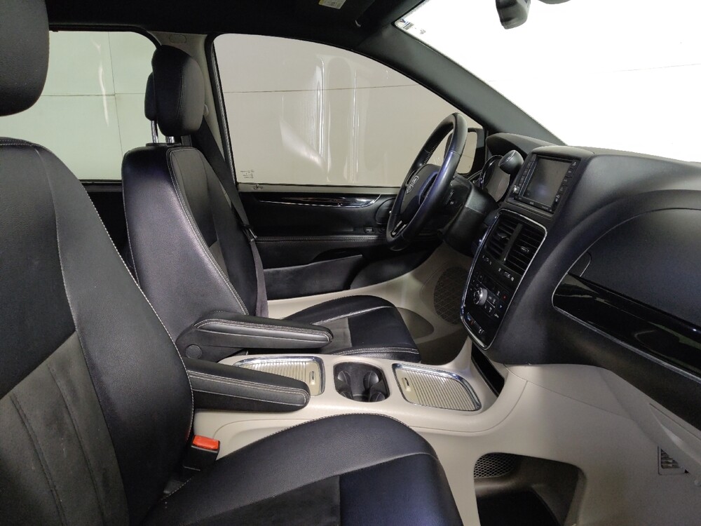 2019 Dodge Grand Caravan in Midlothian, IL 60445 - 18128794 21
