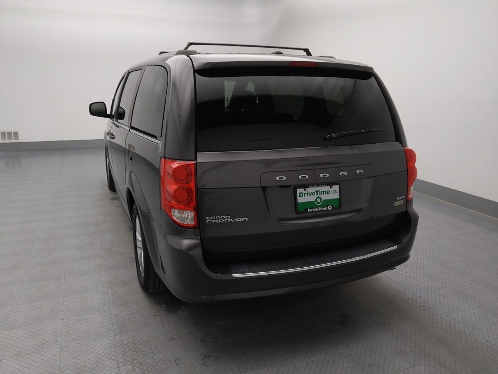 2019 Dodge Grand Caravan in Topeka, KS 66611 - 18128795 6