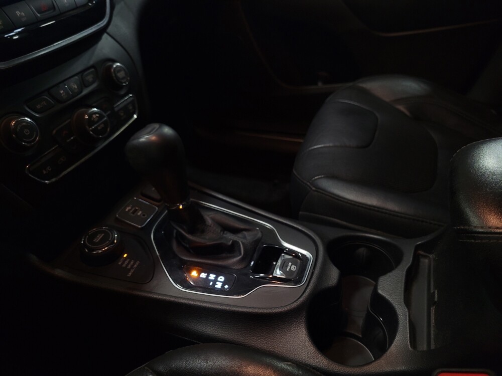 2021 Jeep Cherokee in Williamstown, NJ 8094 - 18128796 26