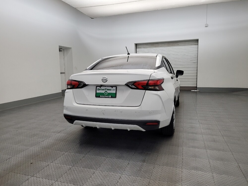 2021 Nissan Versa in Glendale, AZ 85301 - 18128797 7