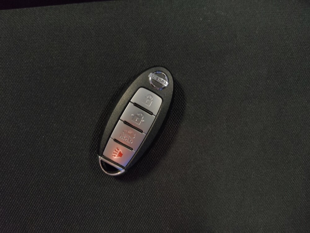 2021 Nissan Versa in Glendale, AZ 85301 - 18128797 32