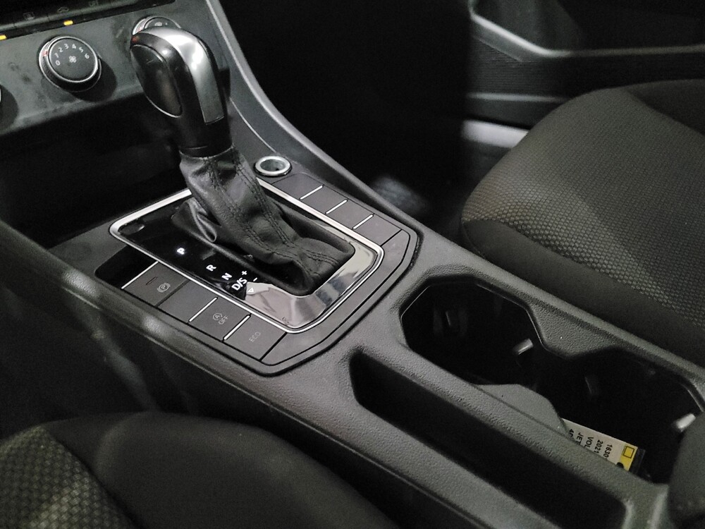 2021 Volkswagen Jetta in Temple Hills, MD 20746 - 18128799 26