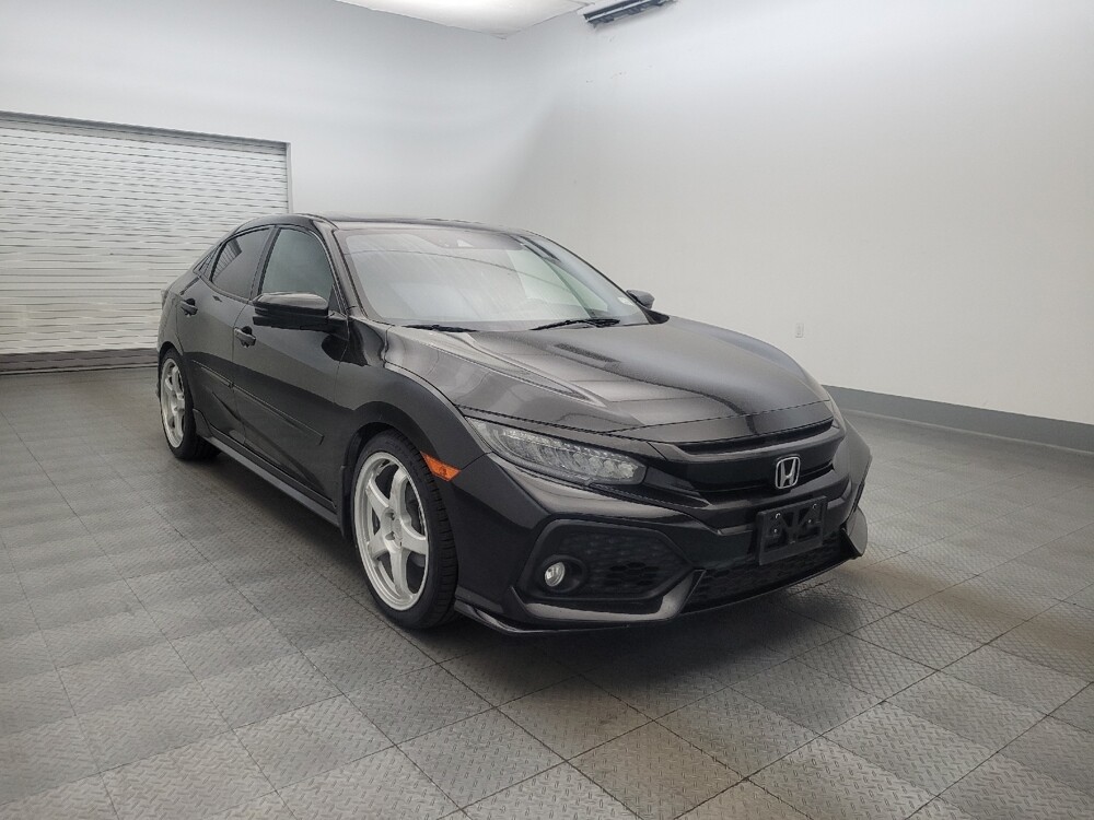 2018 Honda Civic in Glendale, AZ 85301 - 18128801 13
