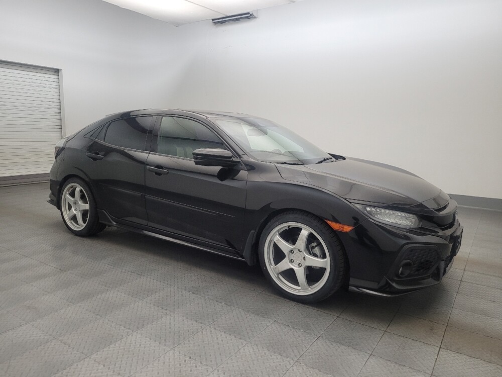 2018 Honda Civic in Glendale, AZ 85301 - 18128801 11