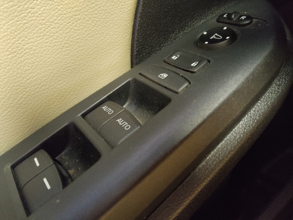 2018 Honda Civic in Glendale, AZ 85301 - 18128801 27