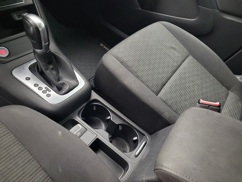 2018 Volkswagen Tiguan in Huntsville, AL 35816 - 18128806 26