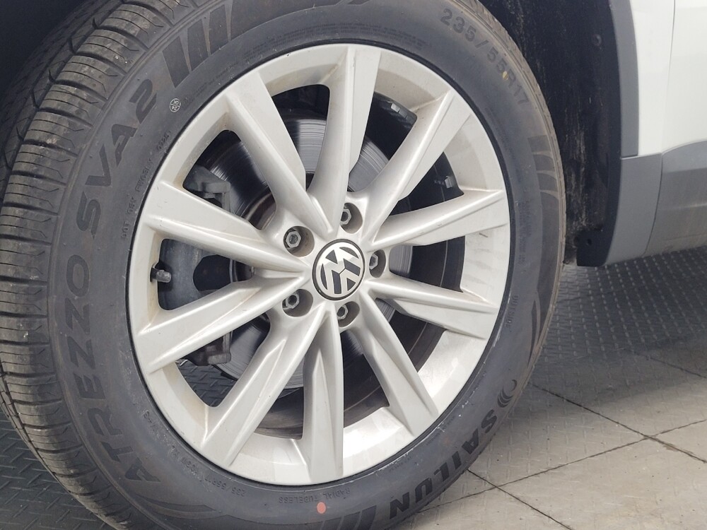 2018 Volkswagen Tiguan in Huntsville, AL 35816 - 18128806 31