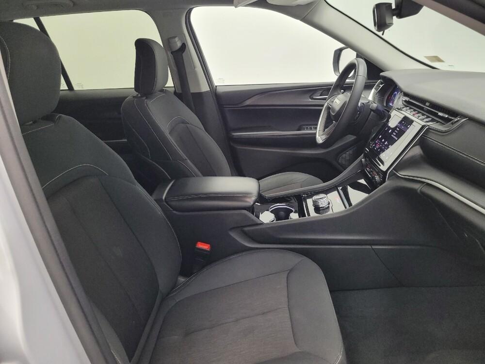 2023 Jeep Grand Cherokee in Las Vegas, NV 89102 - 18128809 21