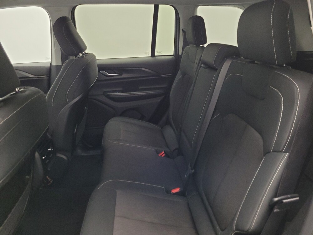 2023 Jeep Grand Cherokee in Las Vegas, NV 89102 - 18128809 18