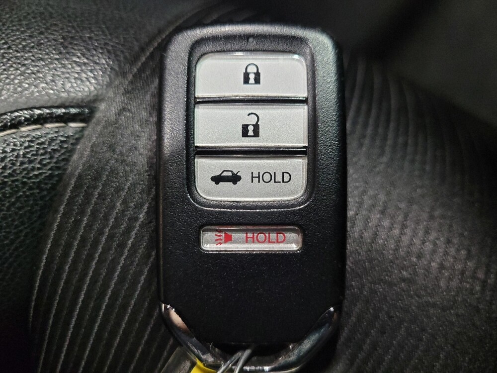 2020 Honda Accord in New Castle, DE 19720 - 18128811 32