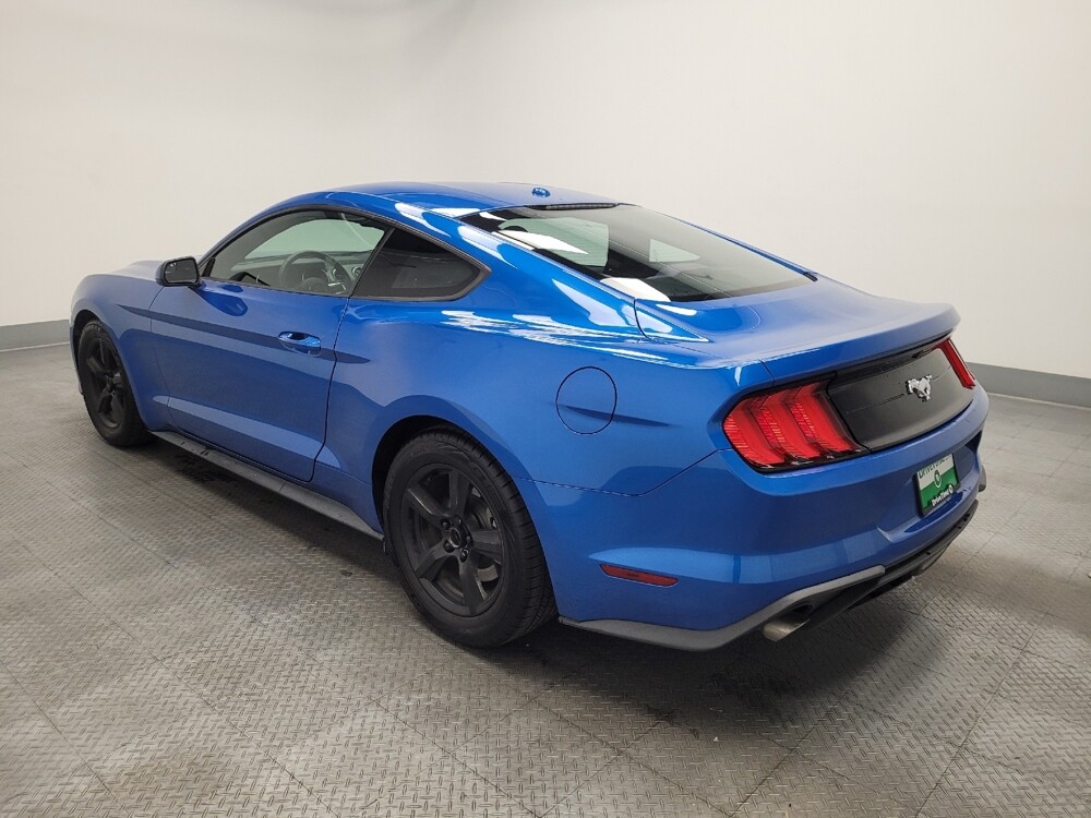 2019 Ford Mustang in Las Vegas, NV 89102 - 18128813 3