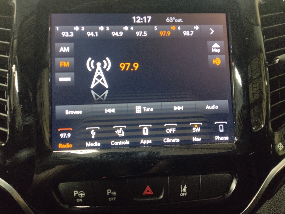 2019 Jeep Cherokee in Birmingham, AL 35215 - 18128814 25