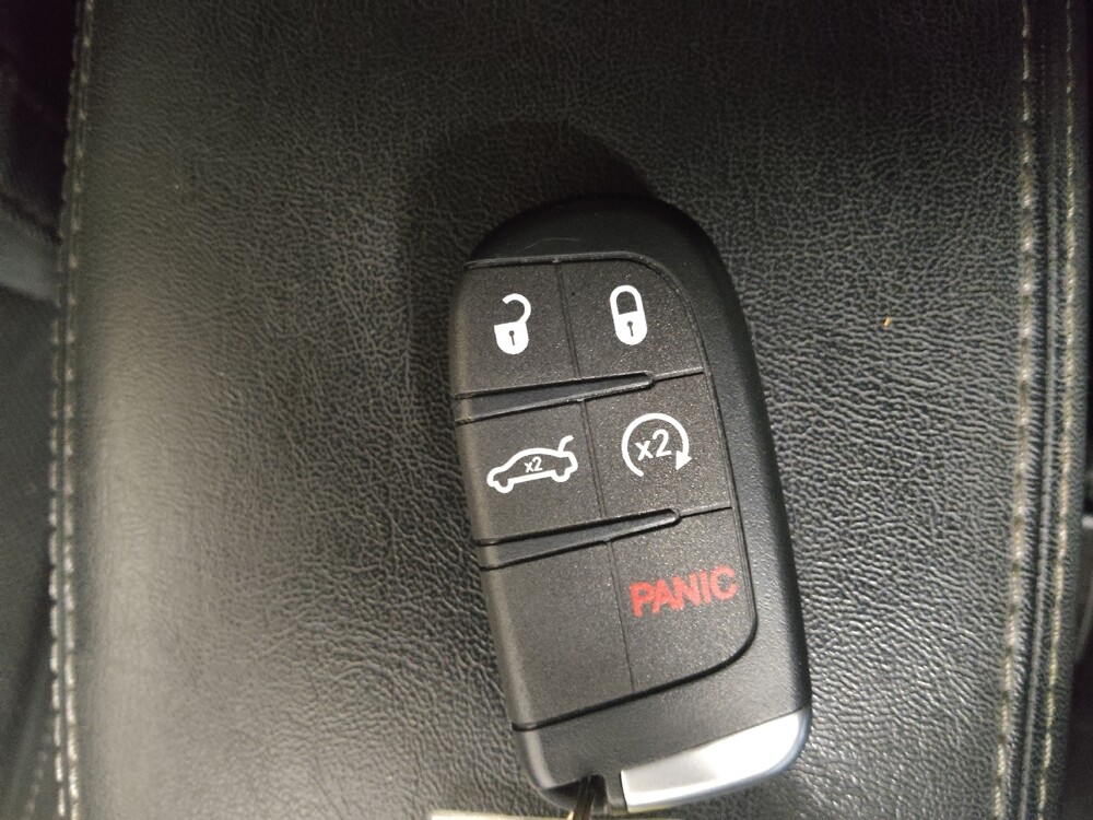 2019 Jeep Cherokee in Birmingham, AL 35215 - 18128814 32