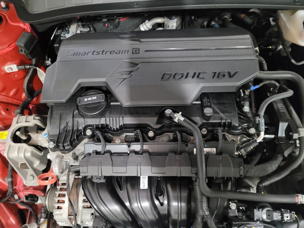 2023 Hyundai Elantra in New Castle, DE 19720 - 18128820 30