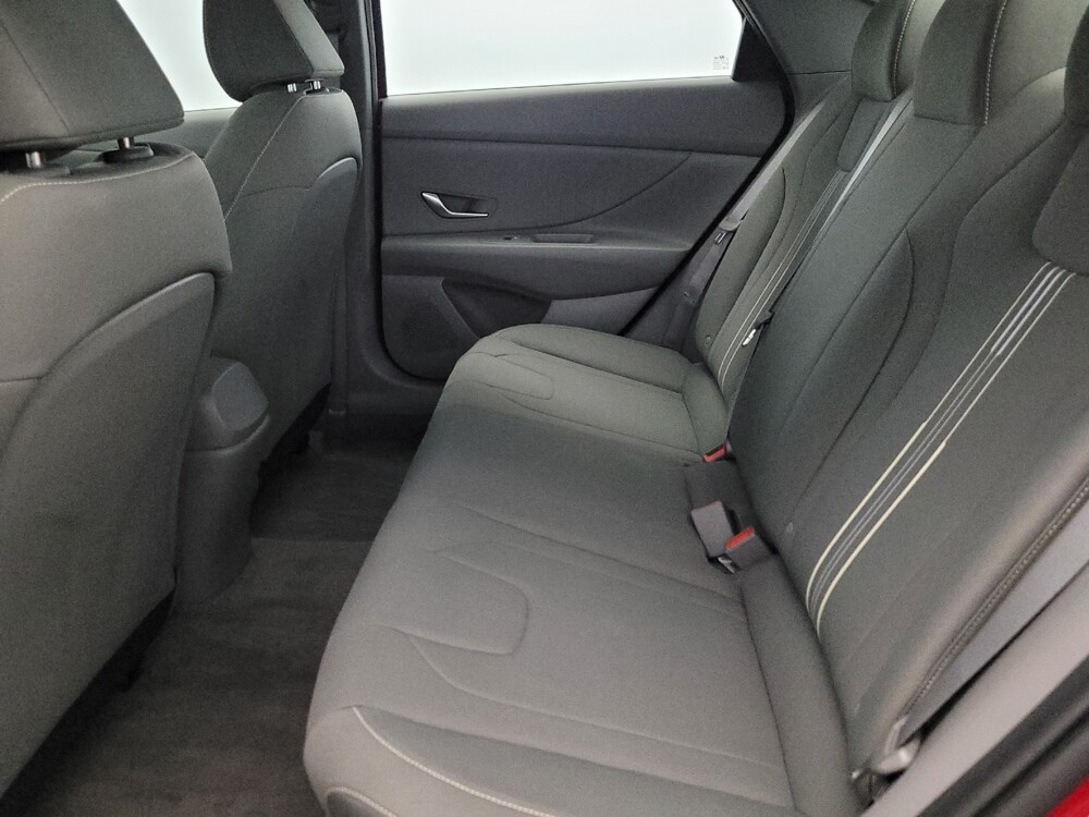 2023 Hyundai Elantra in New Castle, DE 19720 - 18128820 18