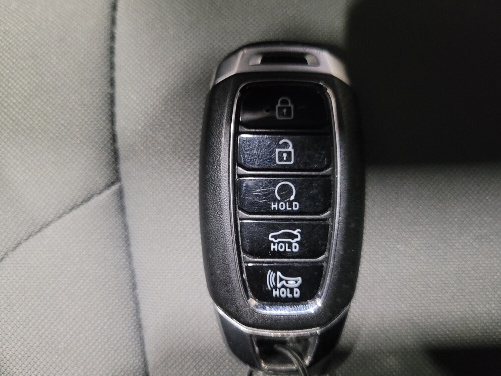 2023 Hyundai Elantra in New Castle, DE 19720 - 18128820 32